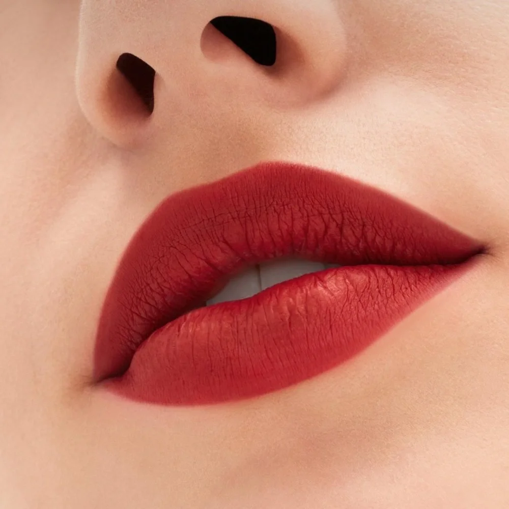 M.A.C COSMETICS Locked Kiss 24HR Lipstick In Extra Chili(Orange Red)